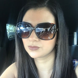 Meet your Posher, Zulema